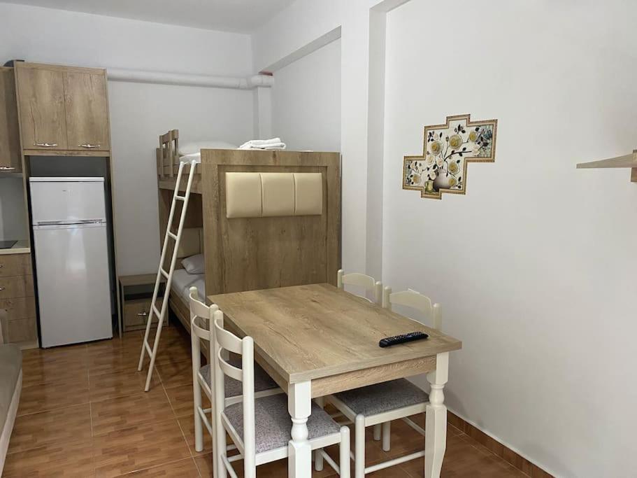 Guesthouse Xhimi Ksamil Eksteriør bilde